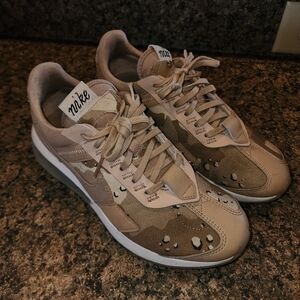 Nike Air Max Pre-Day Camo Sneakers, Size 7.5